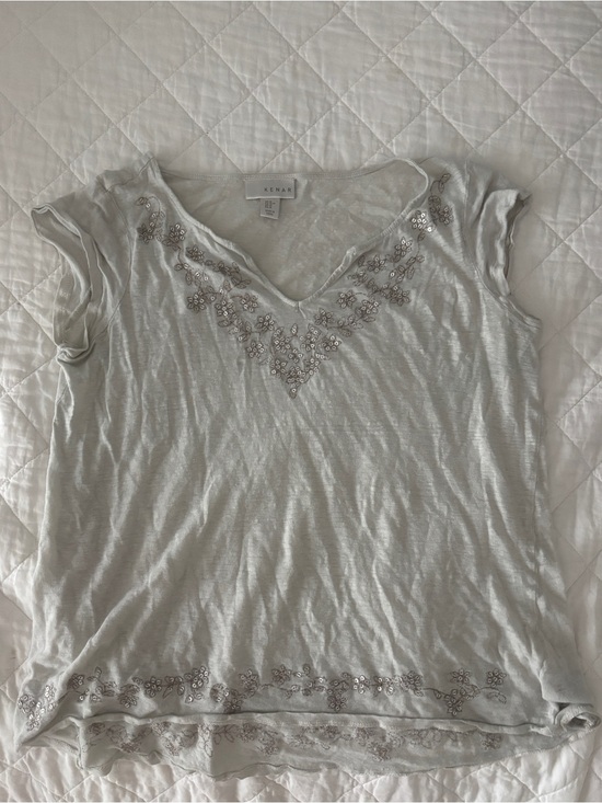 Kenar Tops - Kenar Embellished Linen Blend Tee